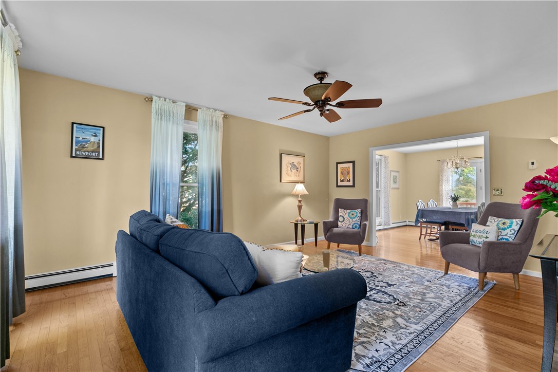 20 Morrison Avenue Middletown, RI 02842 - Photo 6 of 33