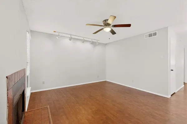 $1,480 | 1801 West Spring Creek Parkway, Unit F1, Plano, TX 75023