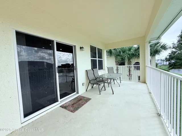 $2,000 | 3900 Playa Del Sol Drive, Unit 205, Rockledge, FL 32955