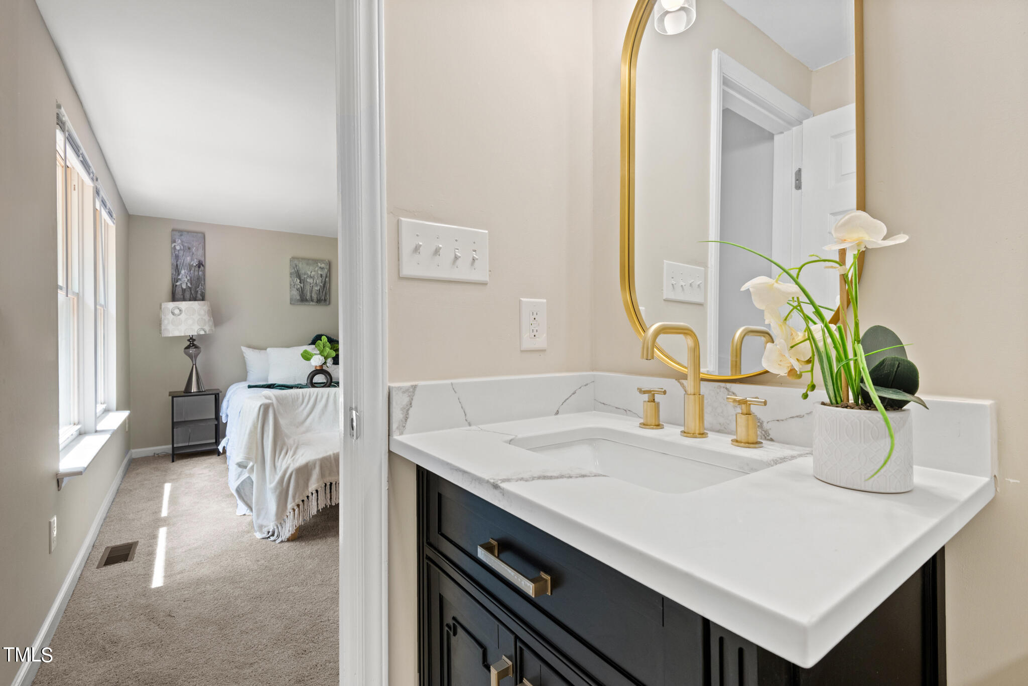 1151 Villa Green Court Raleigh, NC 27612 - Photo 20 of 43 DSC_0723