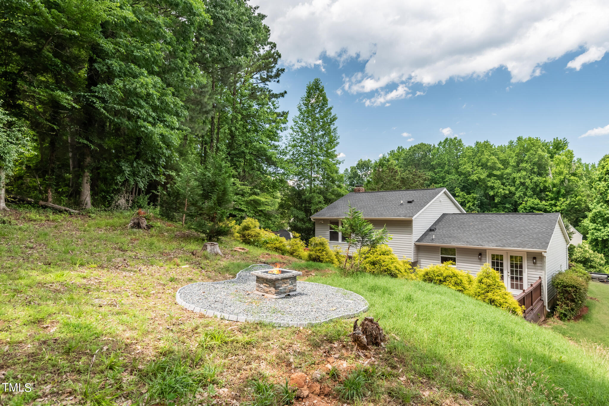 1151 Villa Green Court Raleigh, NC 27612 - Photo 3 of 43 DSC_0885-HDR