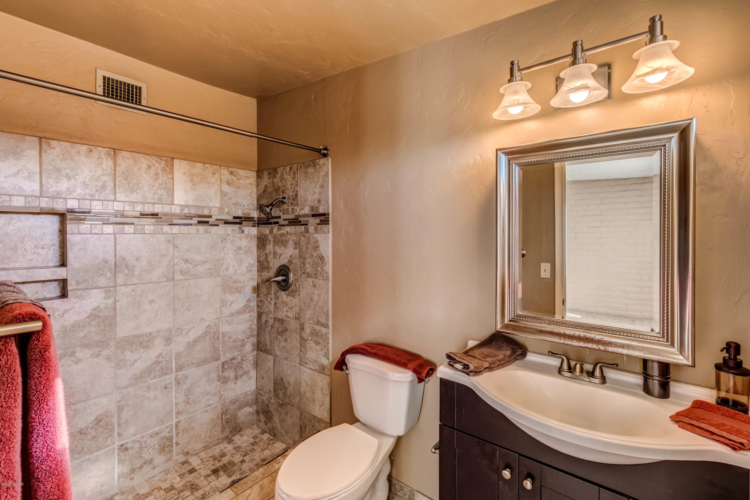 7322 East Stella Road Tucson, AZ 85730 - Photo 12 of 17 Gallery Image 12