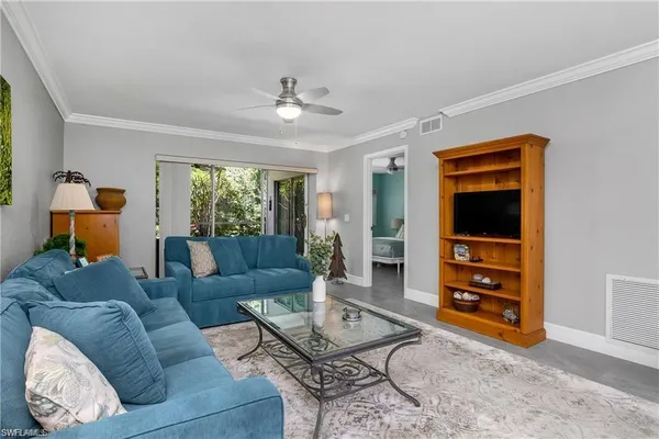 $5,000 | 773 Wiggins Lake Drive, Unit 2, Naples, FL 34110