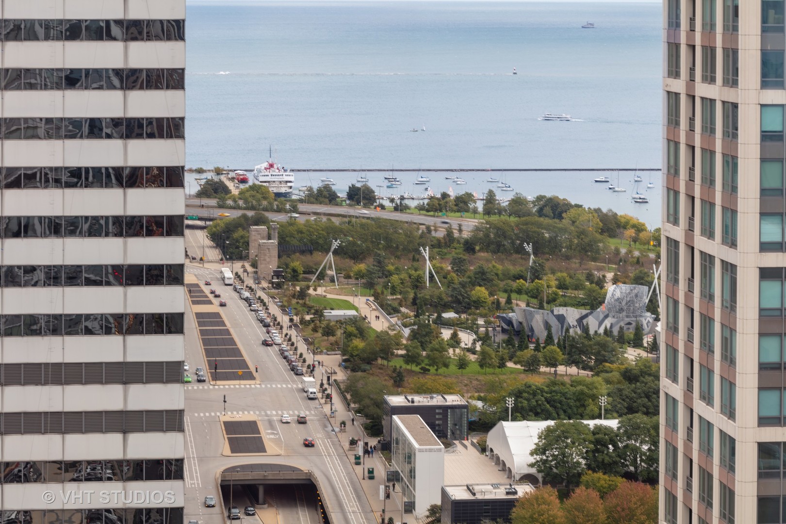 8 East Randolph Street, Unit 2904 Chicago, IL 60601 - Photo 14 of 18