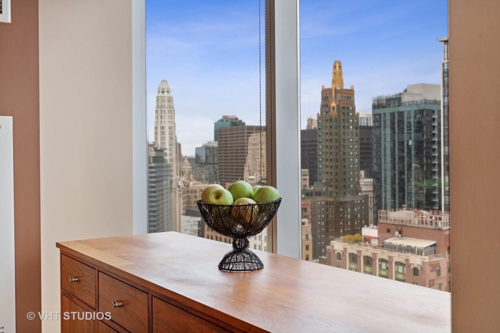 8 East Randolph Street, Unit 2904 Chicago, IL 60601 - Photo 17 of 18