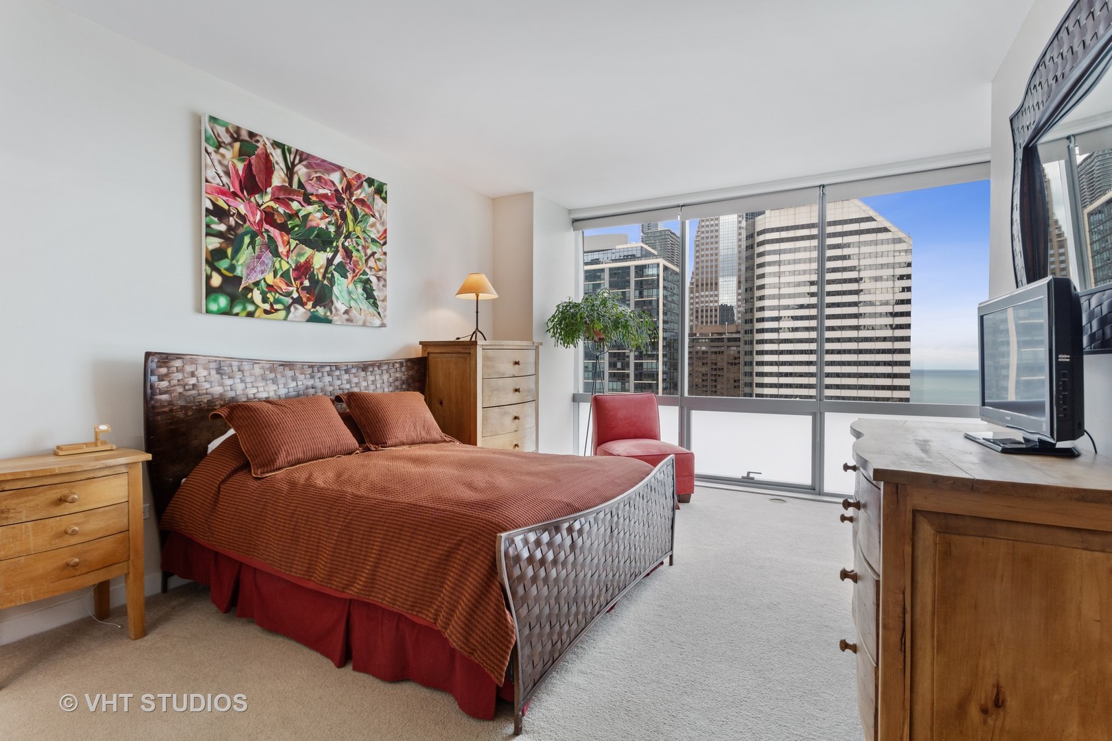 8 East Randolph Street, Unit 2904 Chicago, IL 60601 - Photo 9 of 18