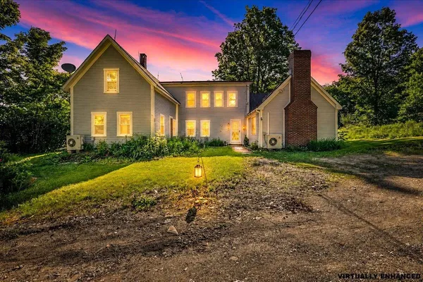 $525,000 | 292 Buckley Road, Weare, NH 03281