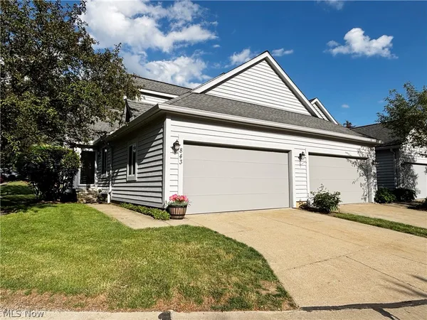 $299,990 | 843 Arboretum Circle, Northfield, OH 44067