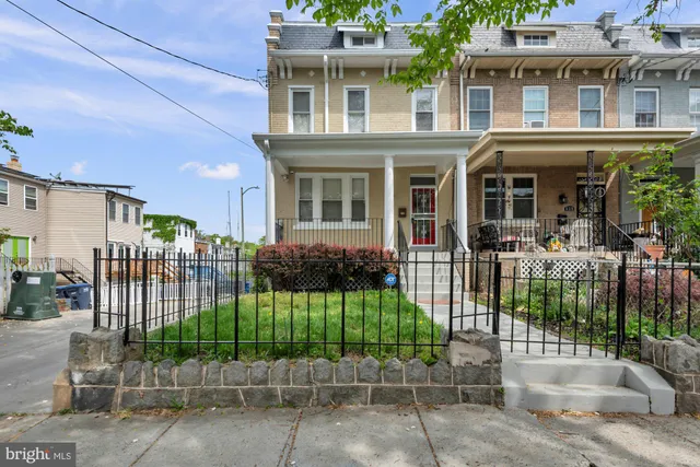 $985,000 | 641 Gallatin Street Northwest, Washington, DC 20011