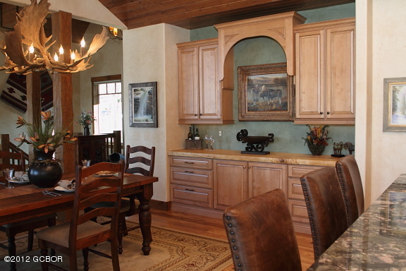 164 Cozens Ridge Fraser, CO 80442 - Photo 17 of 45 dining area view 2
