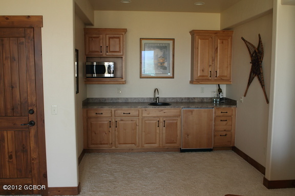 164 Cozens Ridge Fraser, CO 80442 - Photo 20 of 45 lower level kitchenette