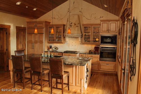 164 Cozens Ridge Fraser, CO 80442 - Photo 10 of 45 kitchen
