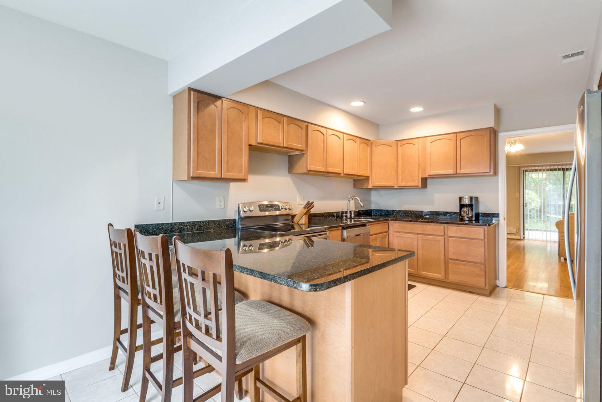 2007 Approach Lane Reston, VA 20191 - Photo 4 of 30 Kitchen