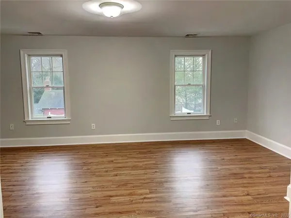$4,300 | 57 Scofield Avenue, Stamford, CT 06906