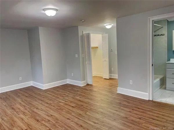 $4,300 | 57 Scofield Avenue, Stamford, CT 06906