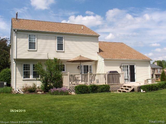 768 Bolinger Street Rochester Hills, MI 48307 - Photo 2 of 16