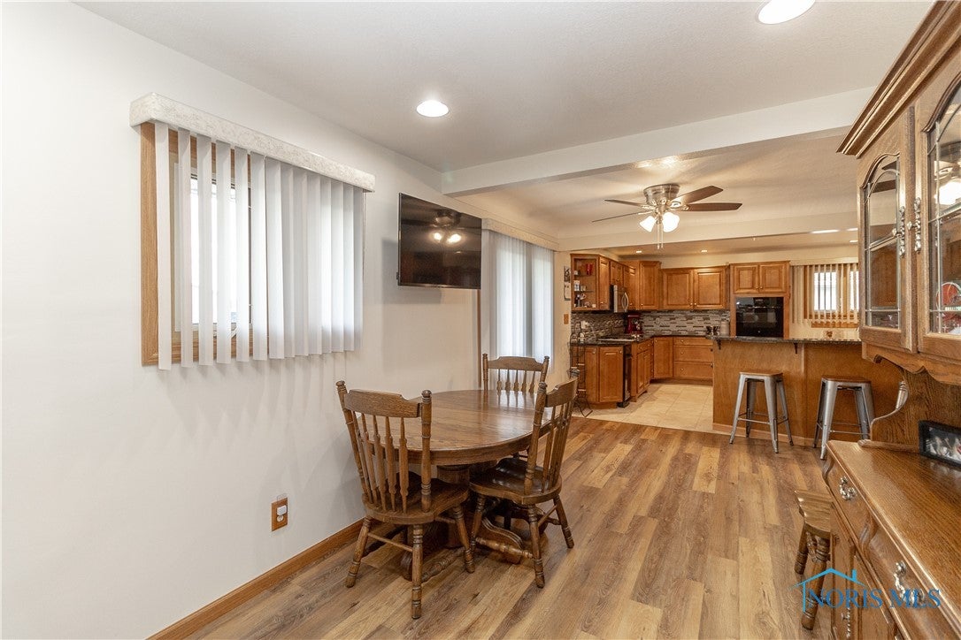 30137 Lemoyne Road Walbridge, OH 43465 - Photo 14 of 36 Gallery Image 14