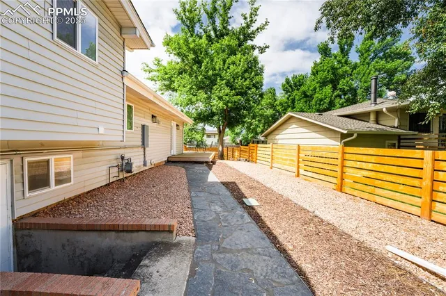 $550,000 | 2502 Templeton Gap Road, Colorado Springs, CO 80907