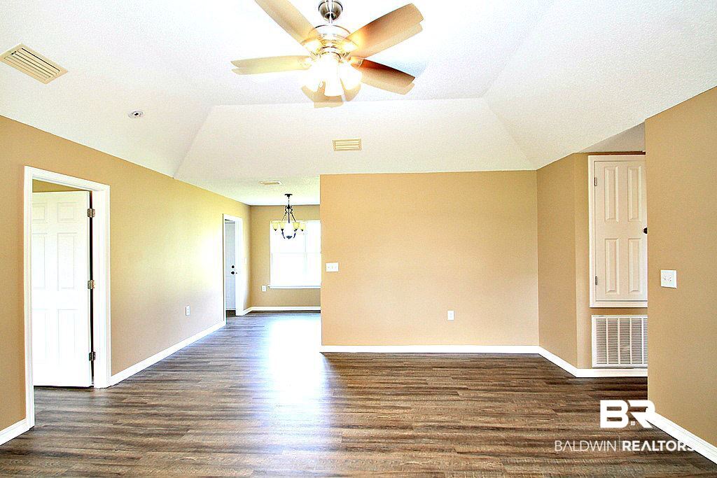 24982 A Patterson Road Robertsdale, AL 36567 - Photo 4 of 21