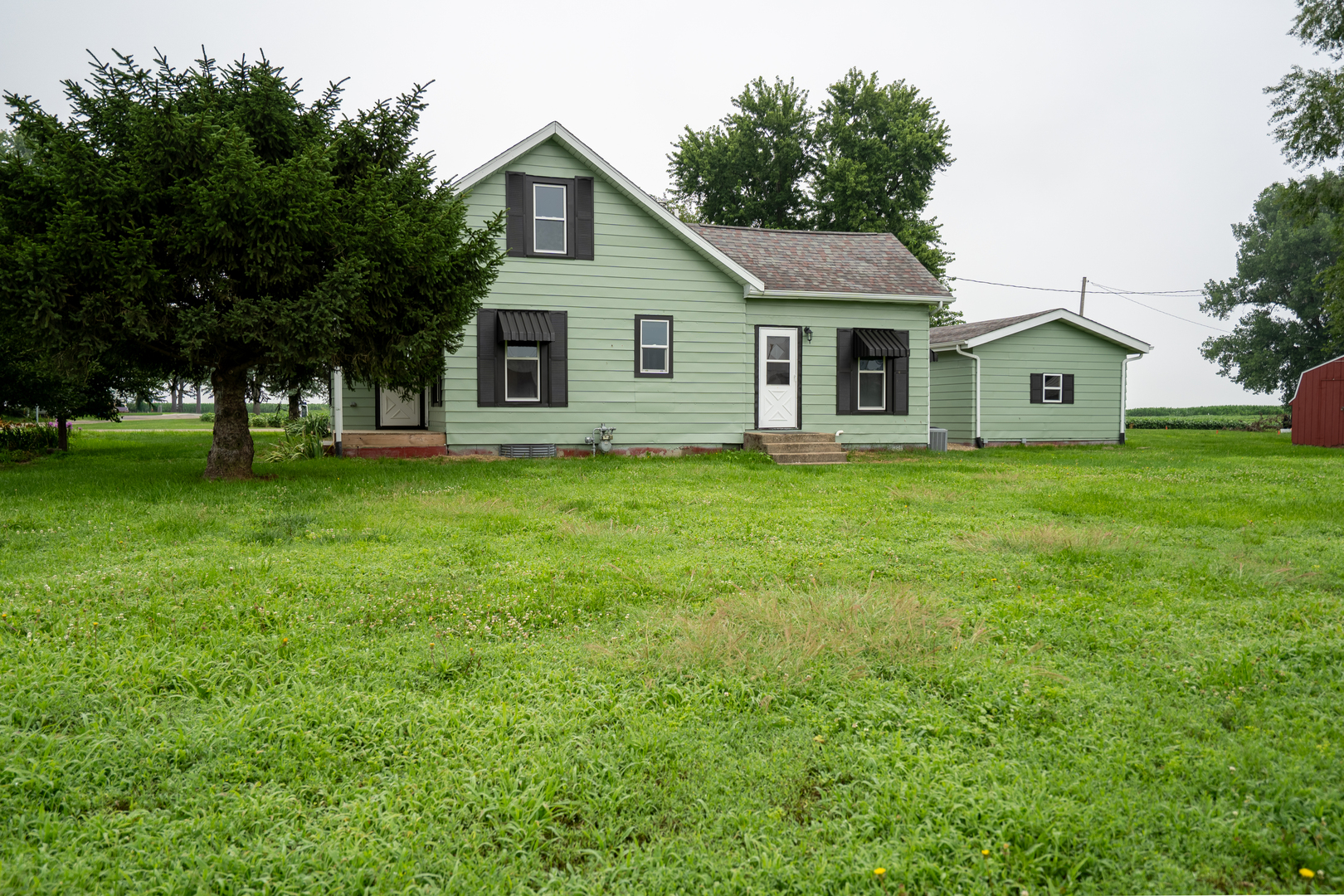 110 North Vine Street Armington, IL 61721 - Photo 2 of 16