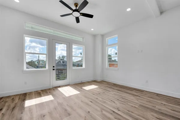 $3,050 | 1805 Emir Street, Unit I, Houston, TX 77009