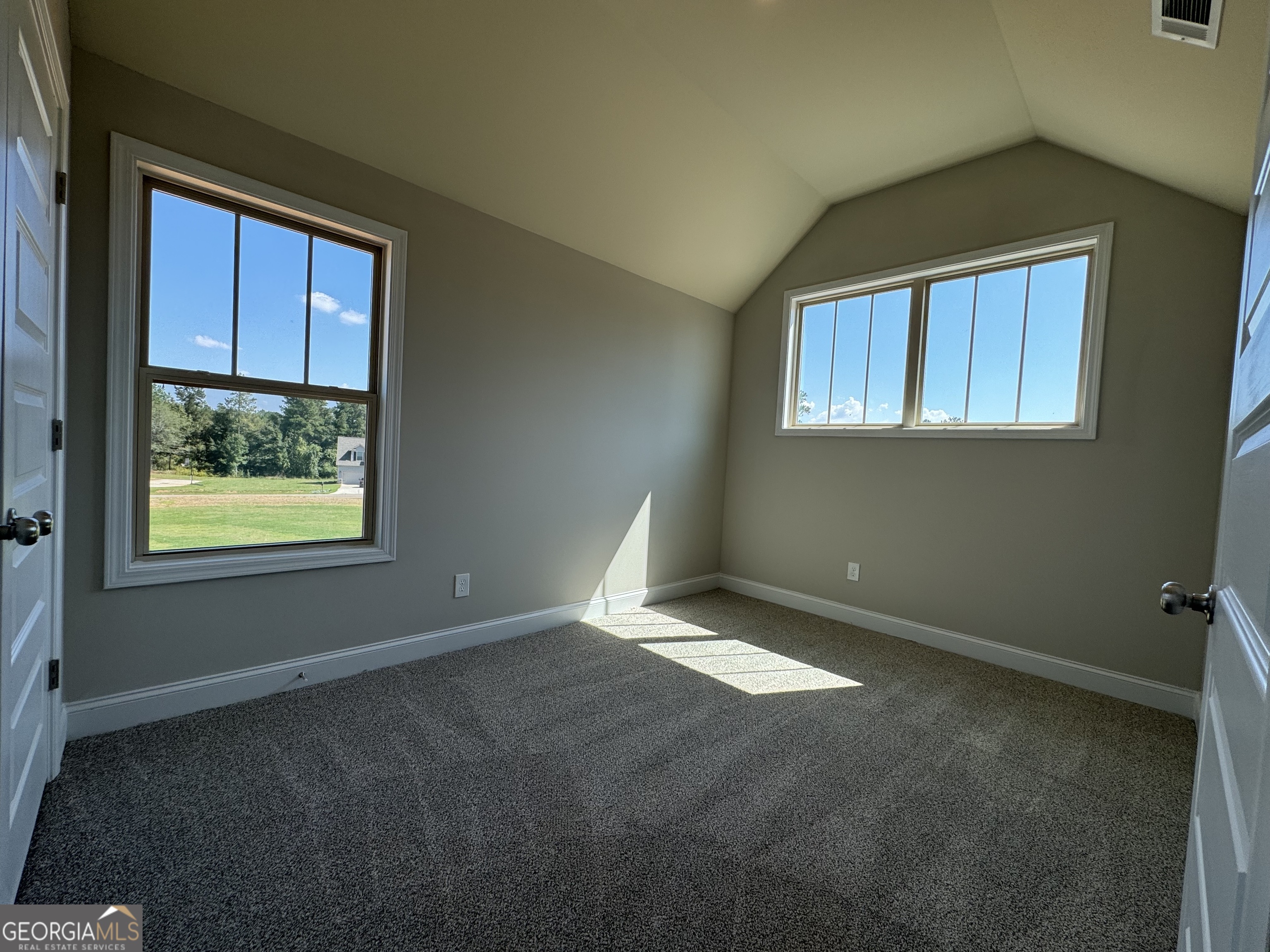166 Country World Drive Macon, GA 31211 - Photo 8 of 33 a view of an empty room with a window
