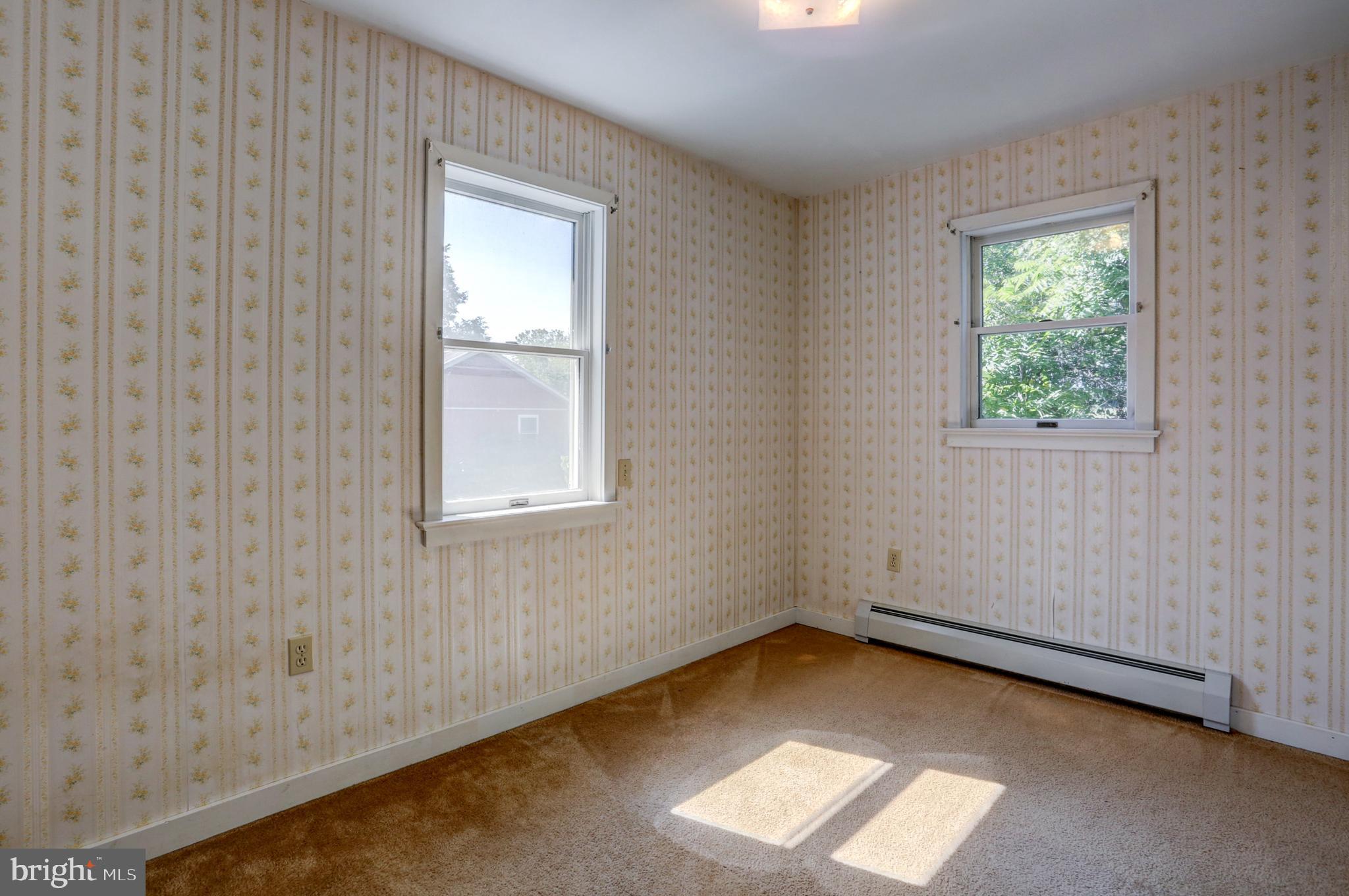 1330 Mount Joy Road Manheim, PA 17545 - Photo 16 of 31