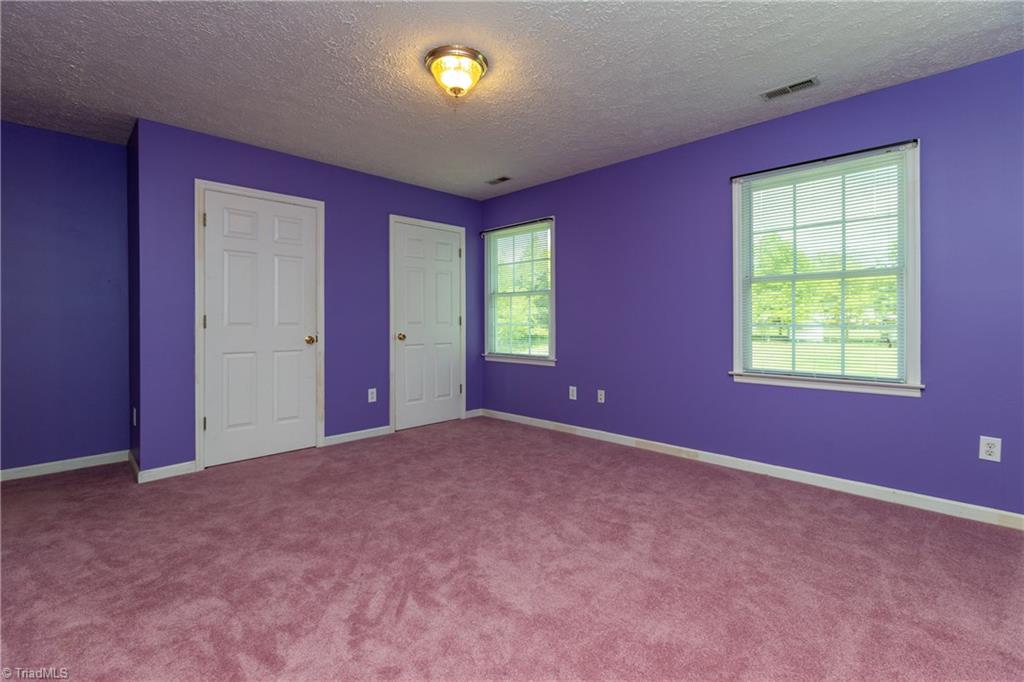 928 Sheffield Road Harmony, NC 28634 - Photo 13 of 30 Gallery Image 13