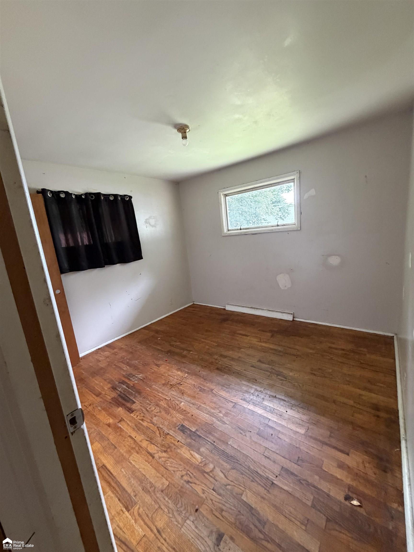 3113 Mackin Road Flint, MI 48504 - Photo 4 of 6