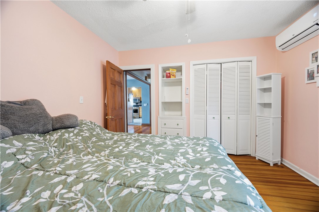 111 Beechcrest Street Warwick, RI 02888 - Photo 13 of 33 First Floor