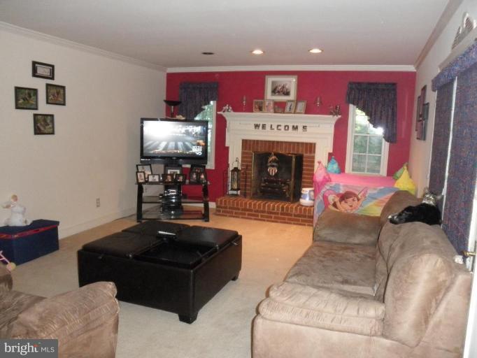 12198 Ward Road King George, VA 22485 - Photo 15 of 21 Family Room