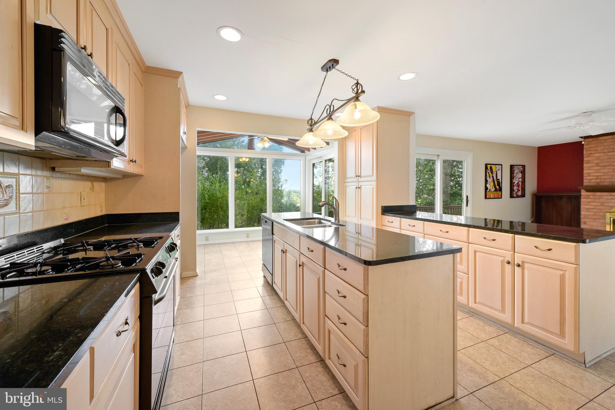 1012 West Joppa Road Towson, MD 21204 - Photo 10 of 32 Gallery Image 10