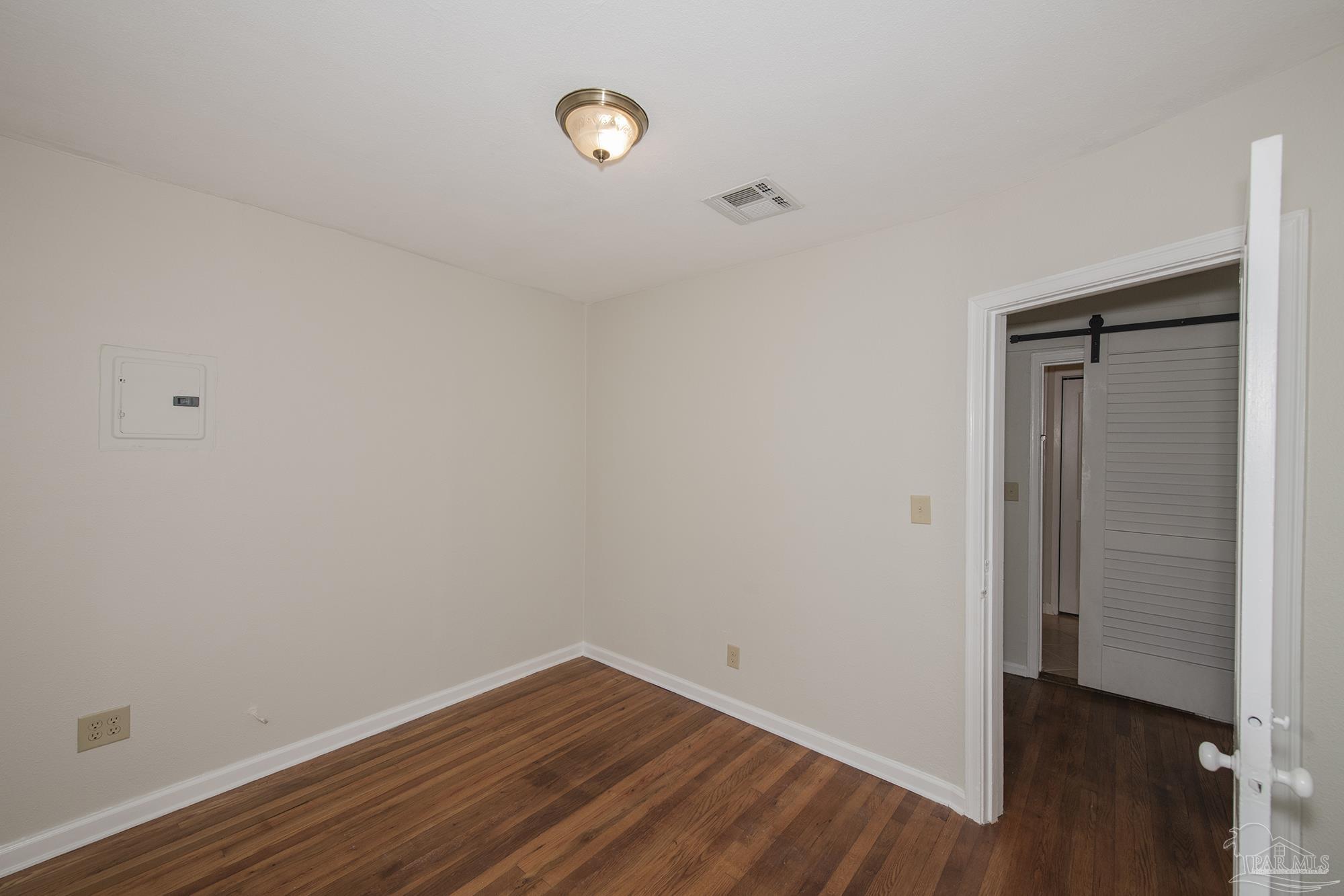 211 Berry Road Pensacola, FL 32507 - Photo 21 of 39