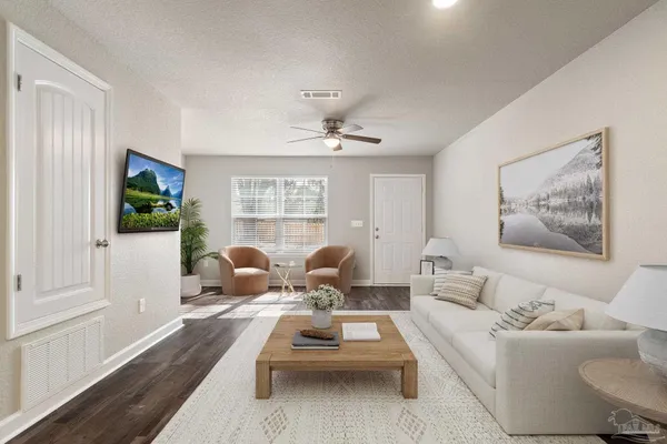 $1,625 | 9906 Holsberry Road, Unit 1002, Pensacola, FL 32534