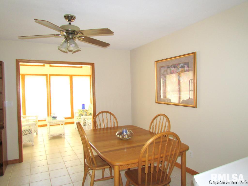 2713 Findley Drive Springfield, IL 62704 - Photo 6 of 21