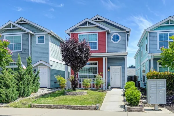 $499,000 | 132 Ivy Street, Roseville, CA 95678