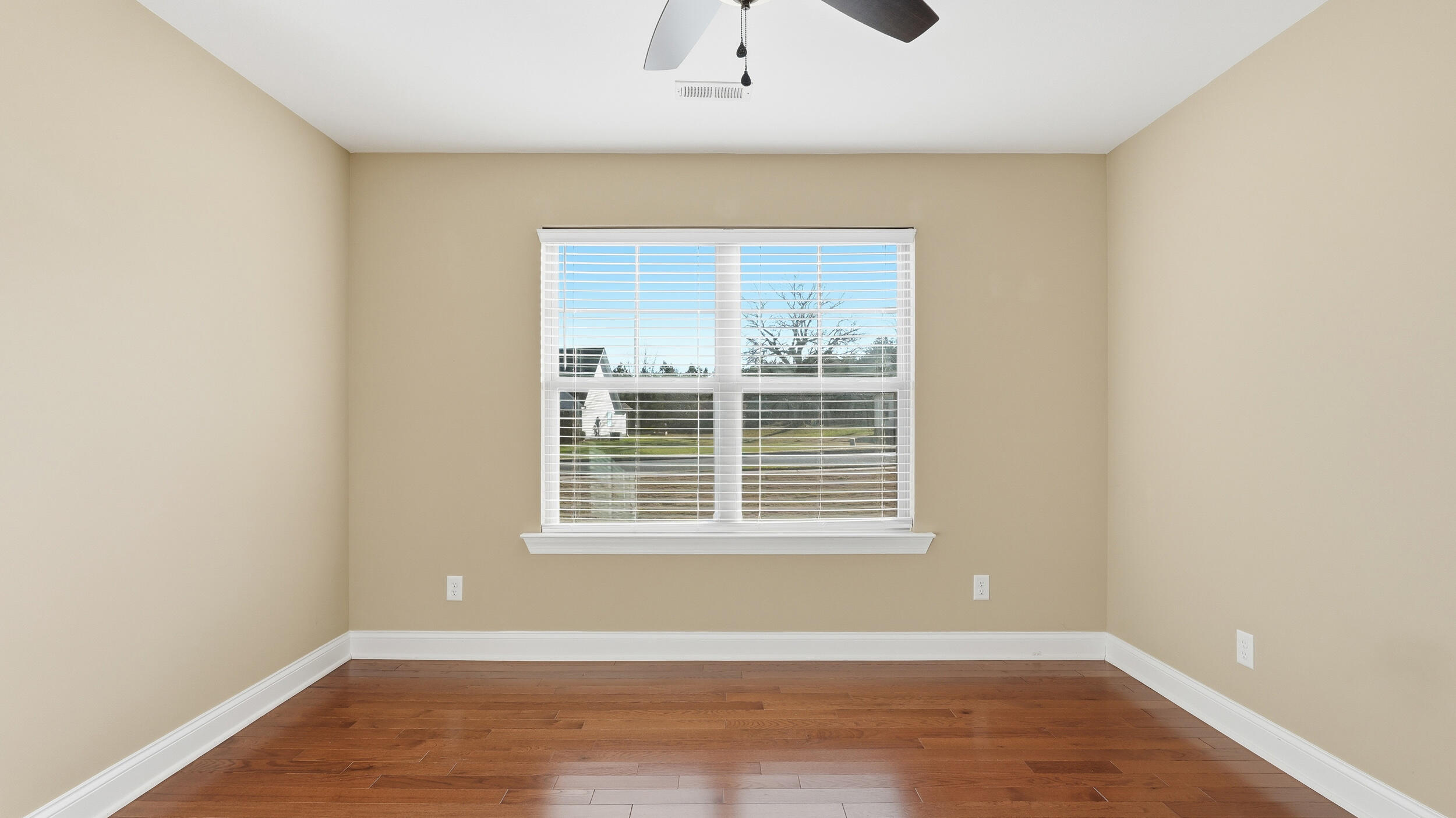 136 Ginger Lake Drive Rock Spring, GA 30739 - Photo 17 of 38 Guest Bedroom #1