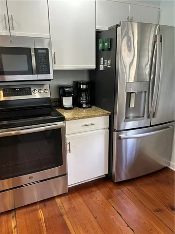 $2,600 | 267 Moss Oak Lane, St. Simons Island, GA 31522