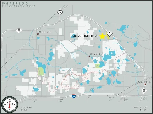 $145,000 | 794 Greystone Drive, Unit 7, Chelsea, MI 48118