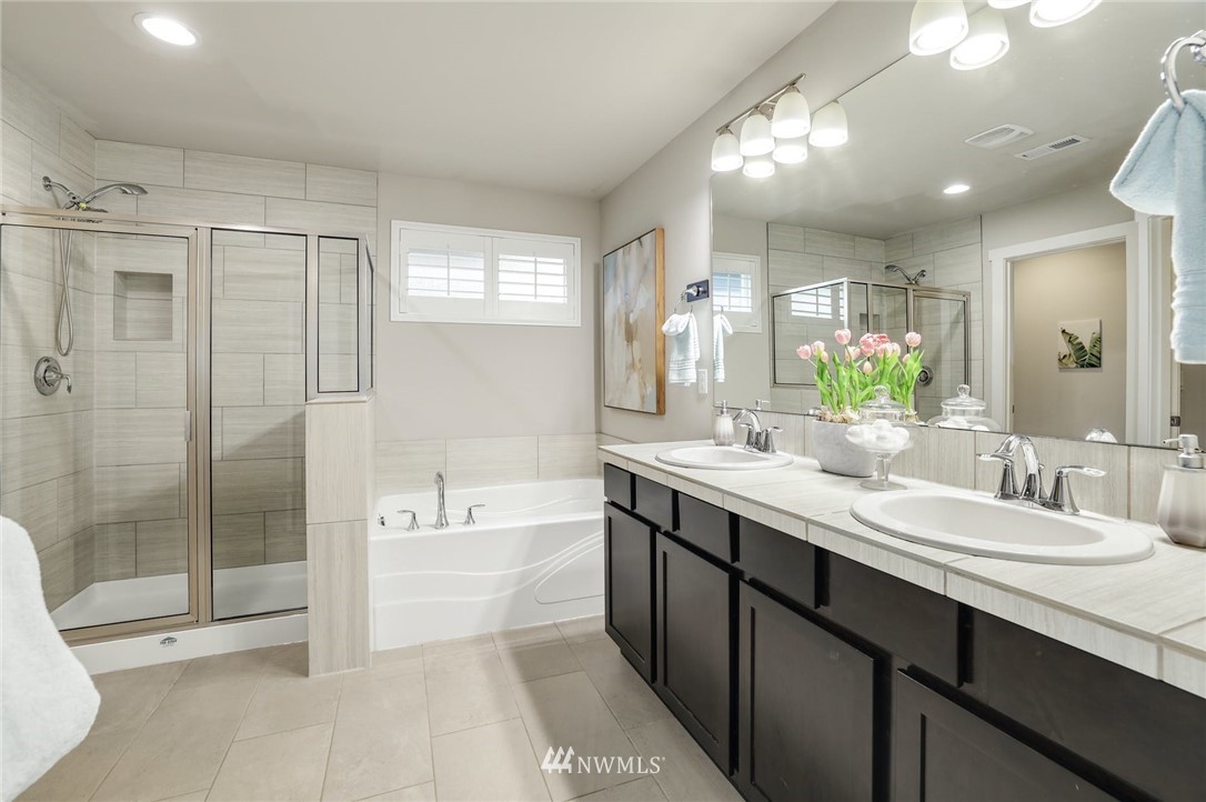 1404 183rd Place Southeast Bothell, WA 98012 - Photo 22 of 33 Gallery Image 22