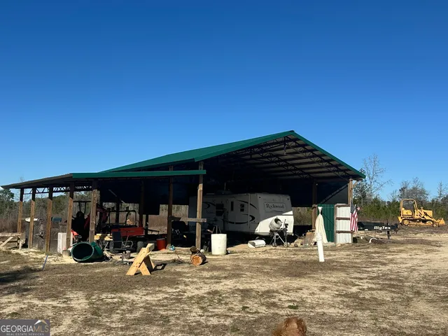 a view of a outdoor space