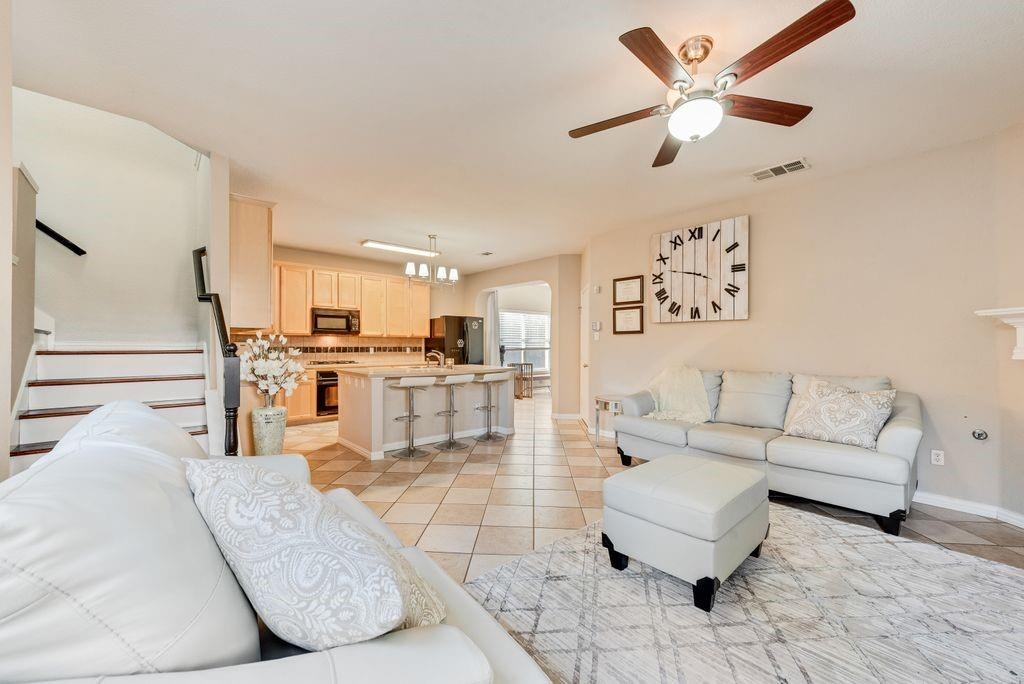 5404 Worley Drive The Colony, TX 75056 - Photo 10 of 30 a living room with furniture and kitchen view