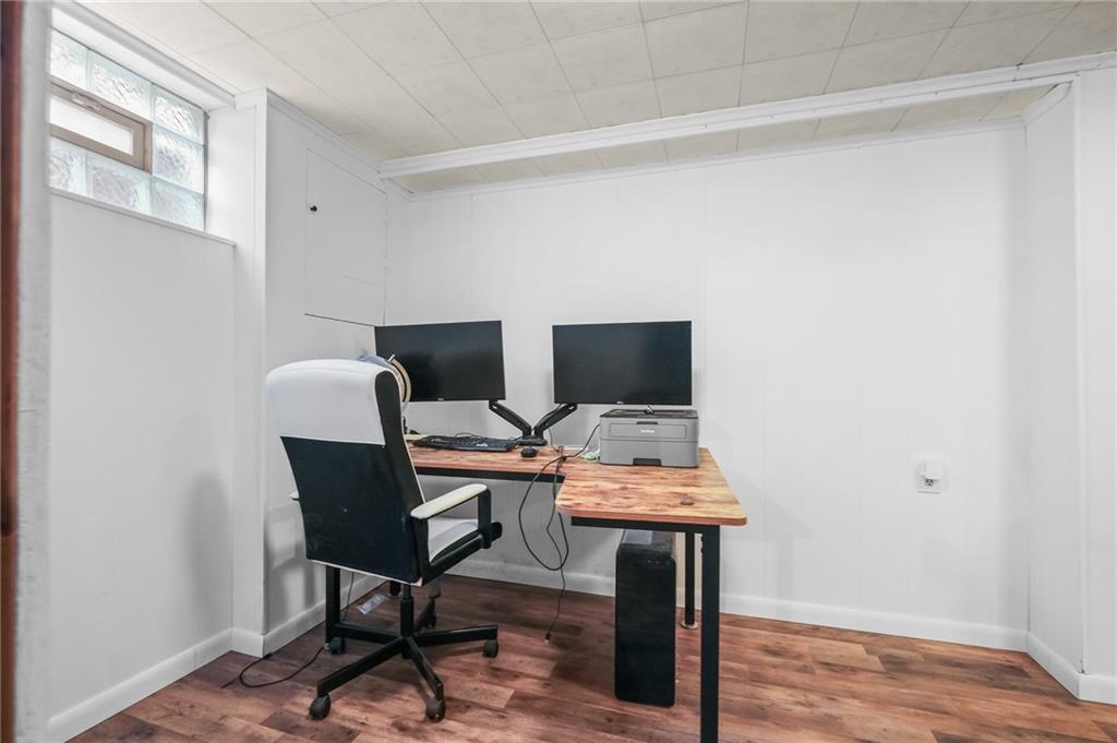1654 Hollyrood Road Pittsburgh, PA 15227 - Photo 25 of 33 a view of a workspace with furniture