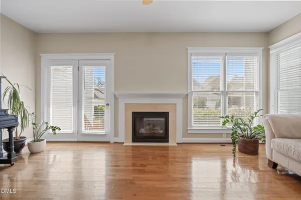 $600,000 | 110 Bridgegate Drive, Cary, NC 27519