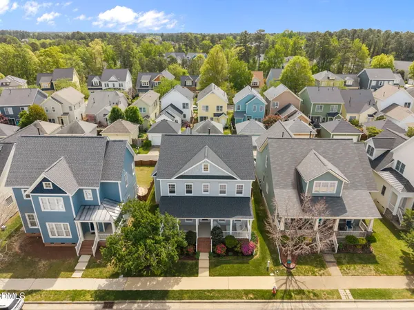 $600,000 | 110 Bridgegate Drive, Cary, NC 27519