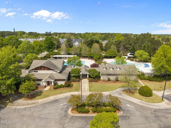 $600,000 | 110 Bridgegate Drive, Cary, NC 27519