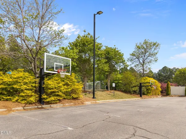$600,000 | 110 Bridgegate Drive, Cary, NC 27519