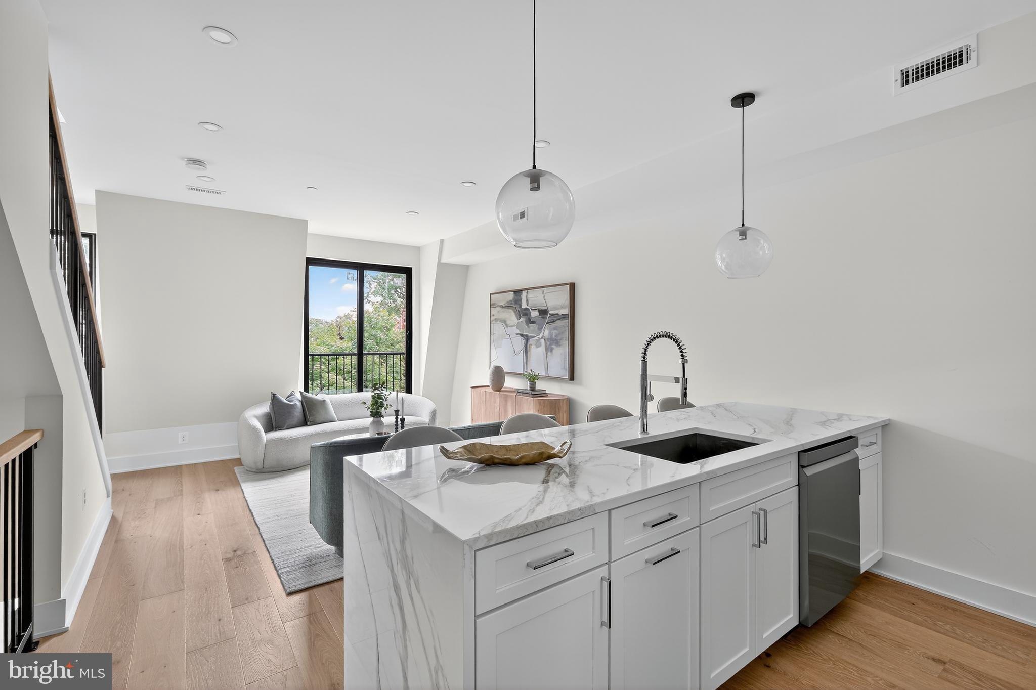 828 21st Street Northeast, Unit 3 Washington, DC 20002 - Photo 10 of 29