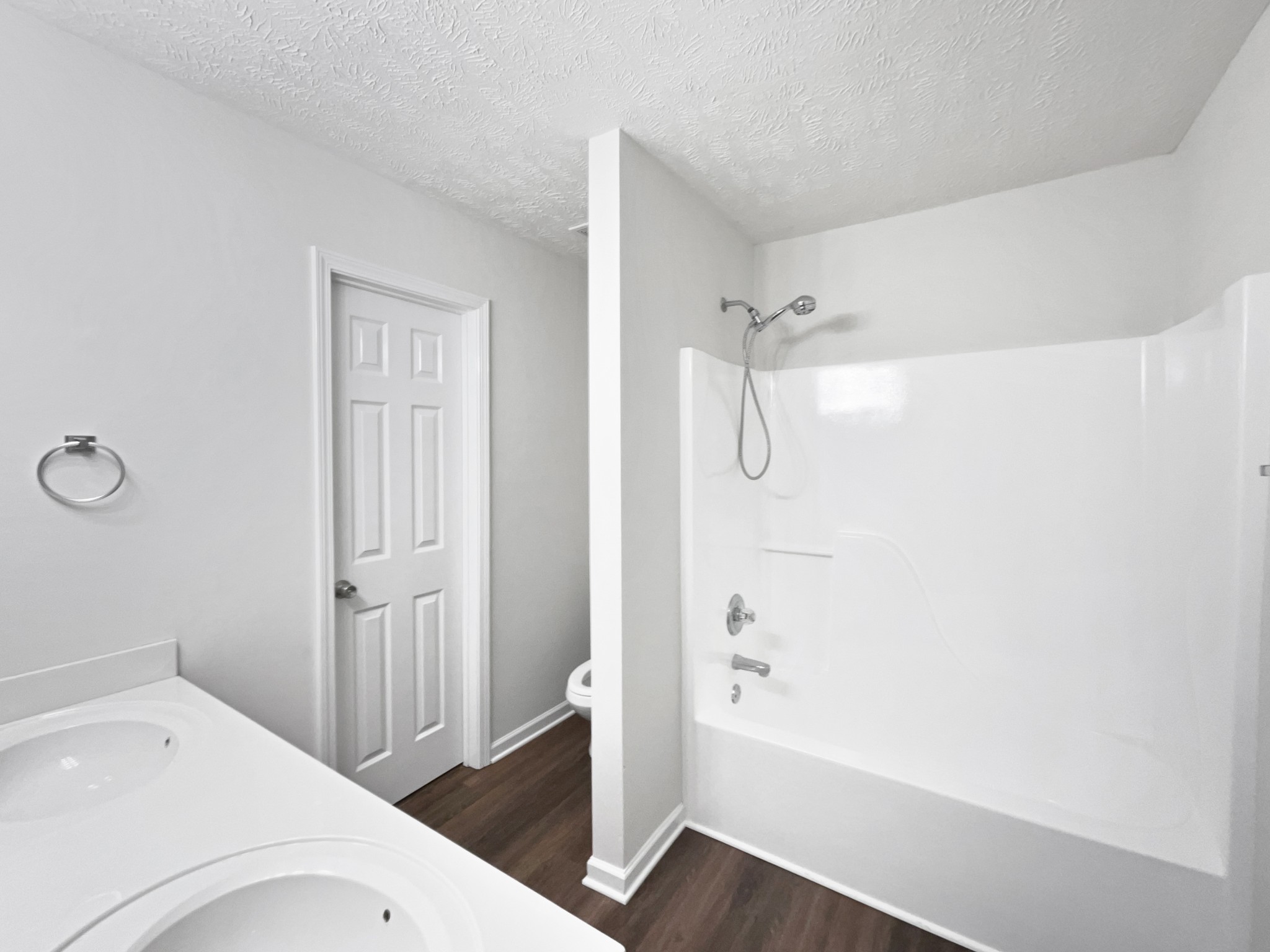 760 Autumn Ridge Lane Columbia, TN 38401 - Photo 14 of 19 a bathroom with a bathtub and a shower