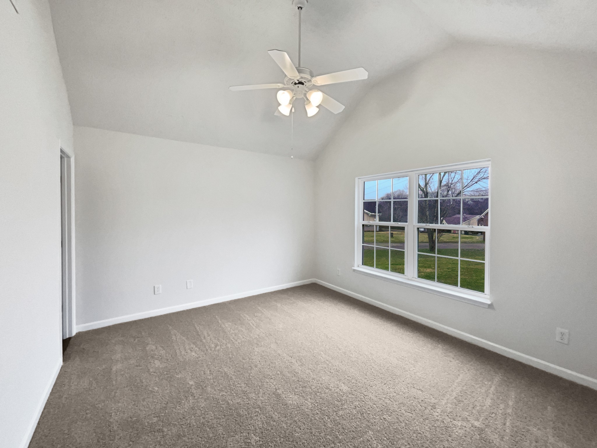 760 Autumn Ridge Lane Columbia, TN 38401 - Photo 4 of 19 an empty room with windows and entrance